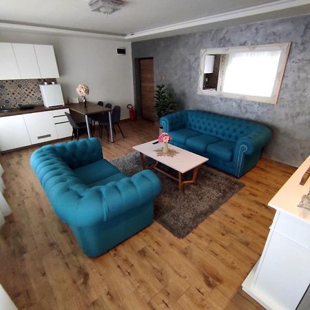 Canti Apartments Novi Sad Bagian luar foto