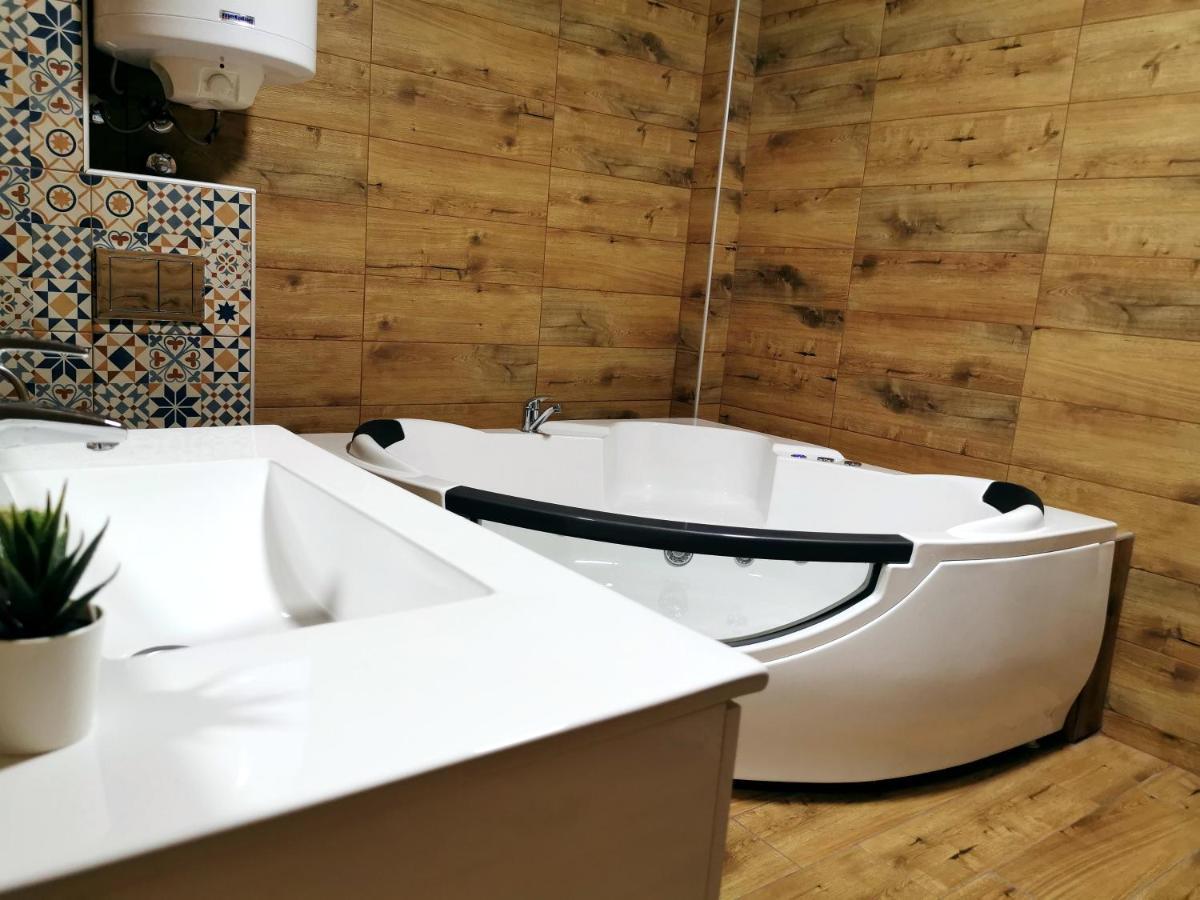 Canti Apartments Novi Sad Bagian luar foto