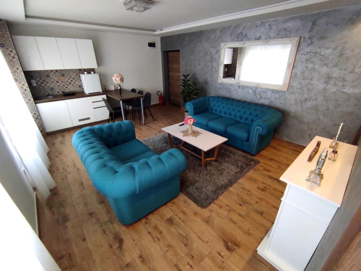 Canti Apartments Novi Sad Bagian luar foto