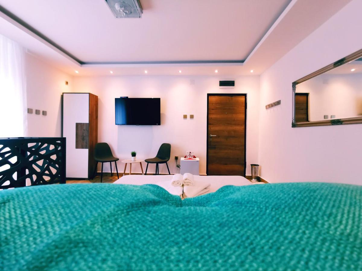 Canti Apartments Novi Sad Bagian luar foto